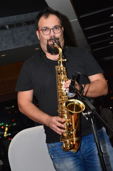 Jazz Bar Entertainment 